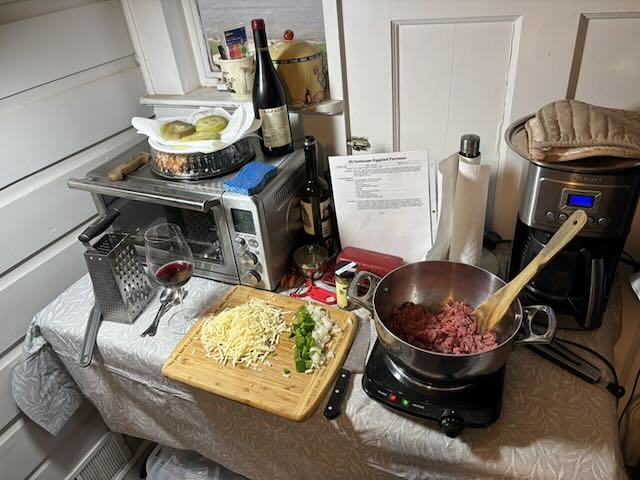 A photo of our temporary kitchen.